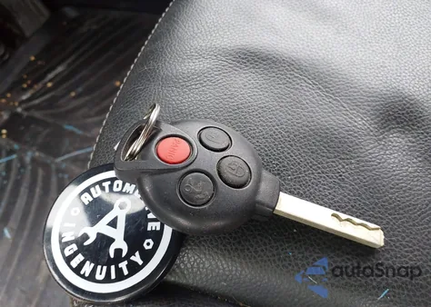 2008 Smart Fortwo Passion z USA, uszkodzony, nr VIN WMEEK31X08K188842